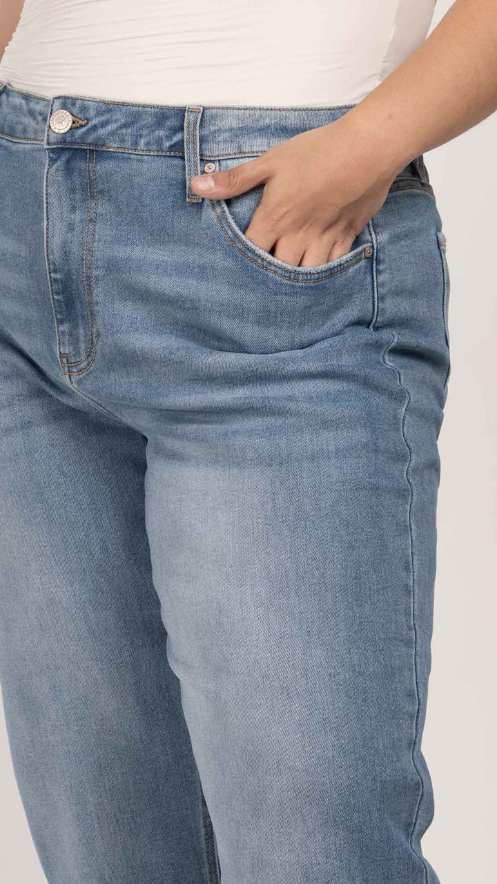 Pantalón Mom Curvy Balam BL7425