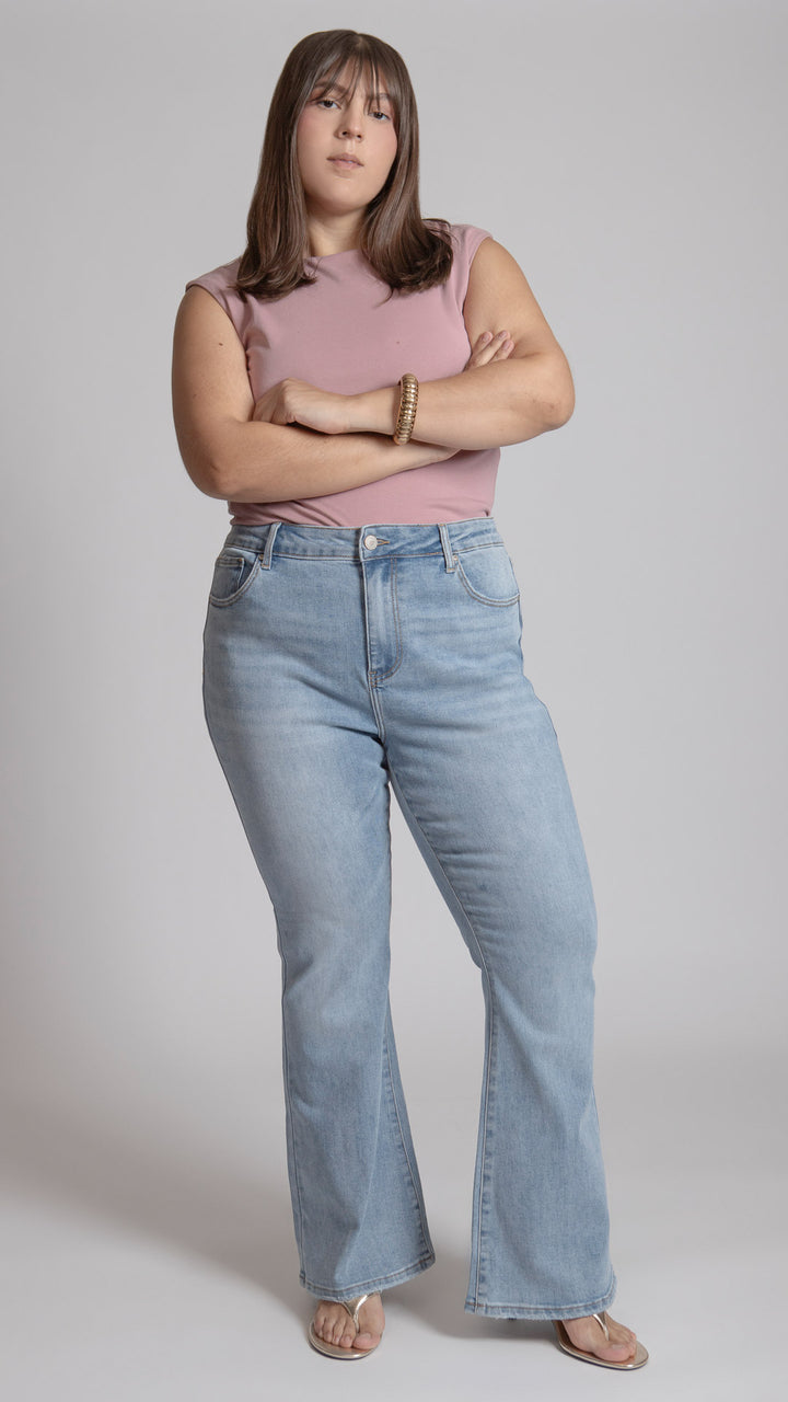 Pantalón Flare Curvy Balam BL7440