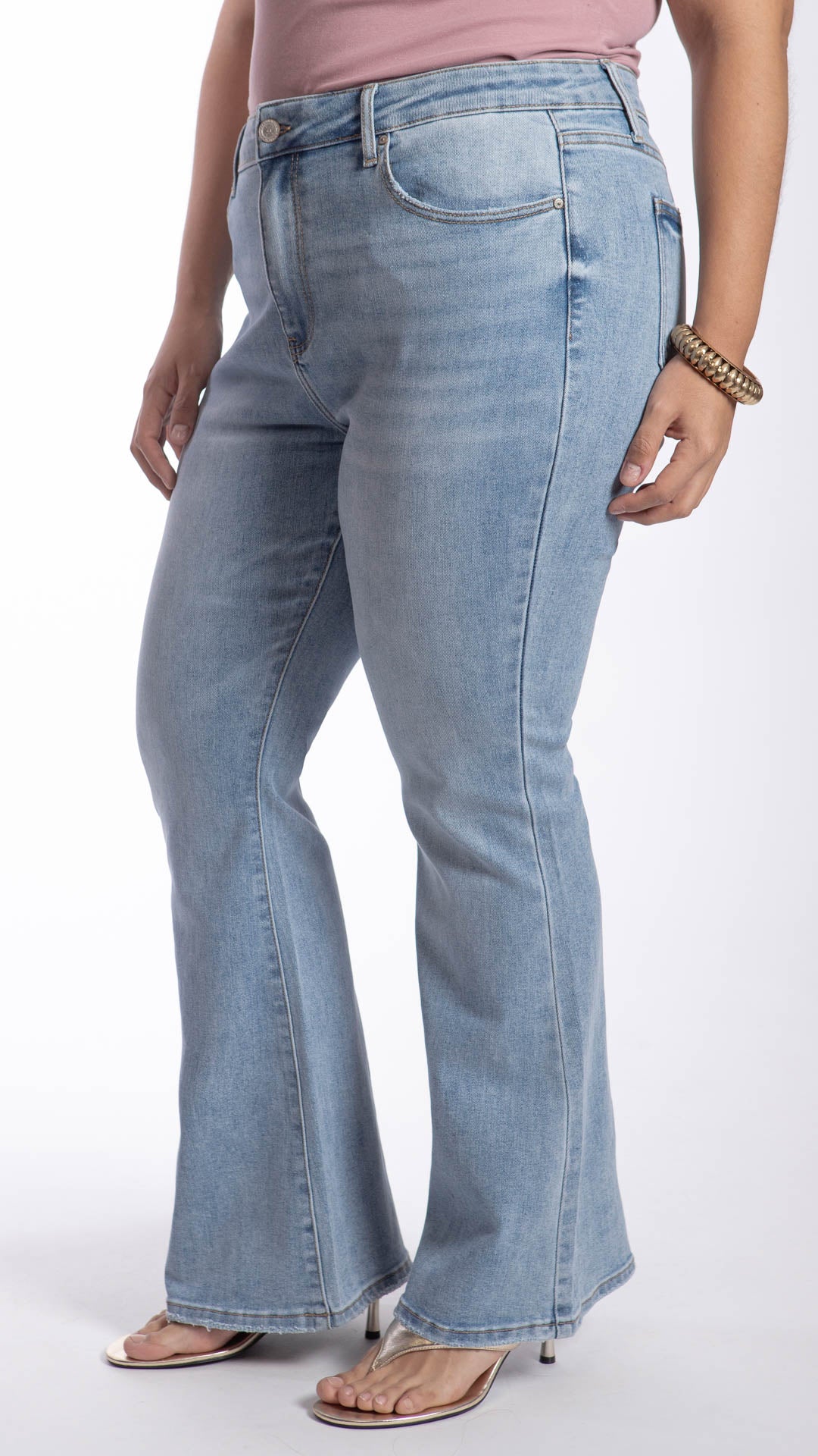 Pantalón Flare Curvy Balam BL7440
