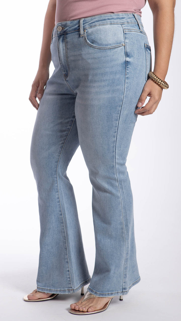 Pantalón Flare Curvy Balam BL7440