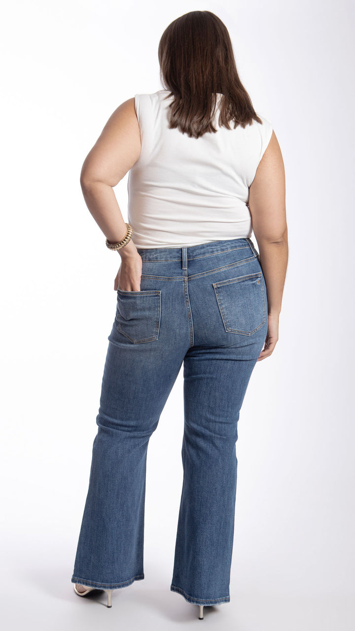 Pantalón Flare Curvy Balam BL7440