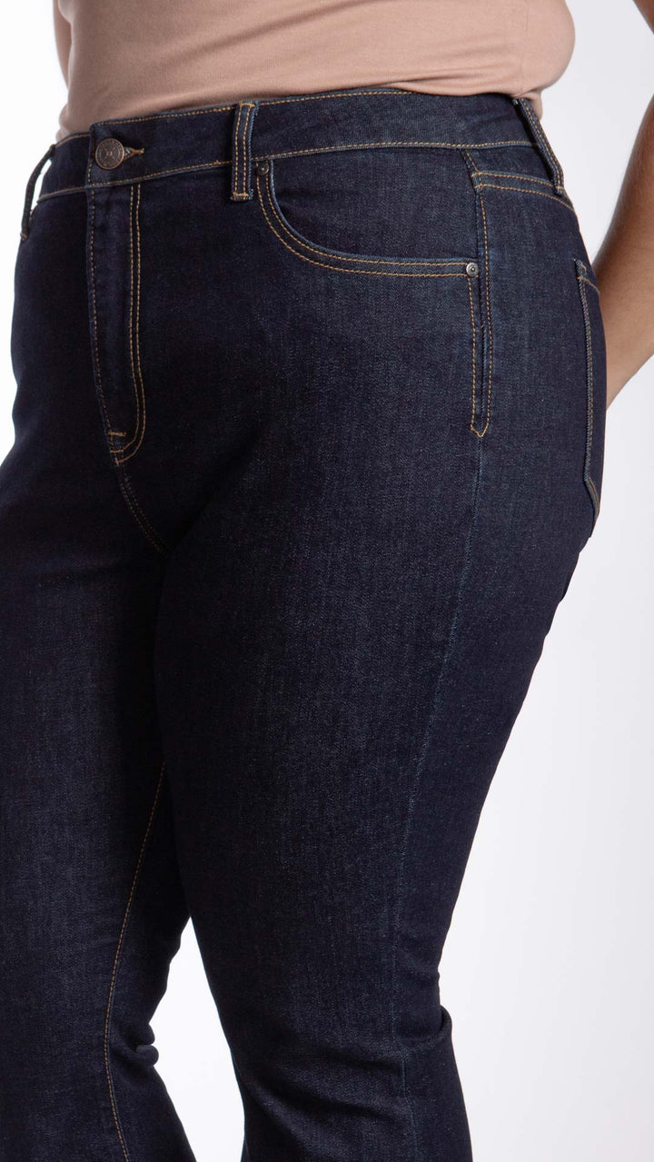 Pantalón Flare Curvy Balam BL7442