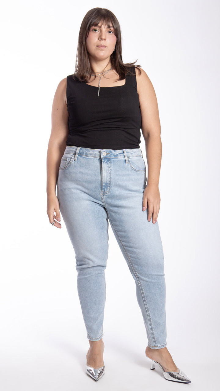 Pantalón High Rise Skinny Curvy Balam BL7446