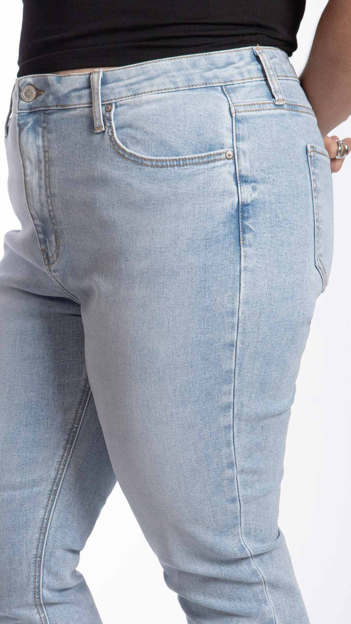 Pantalón High Rise Skinny Curvy Balam BL7446