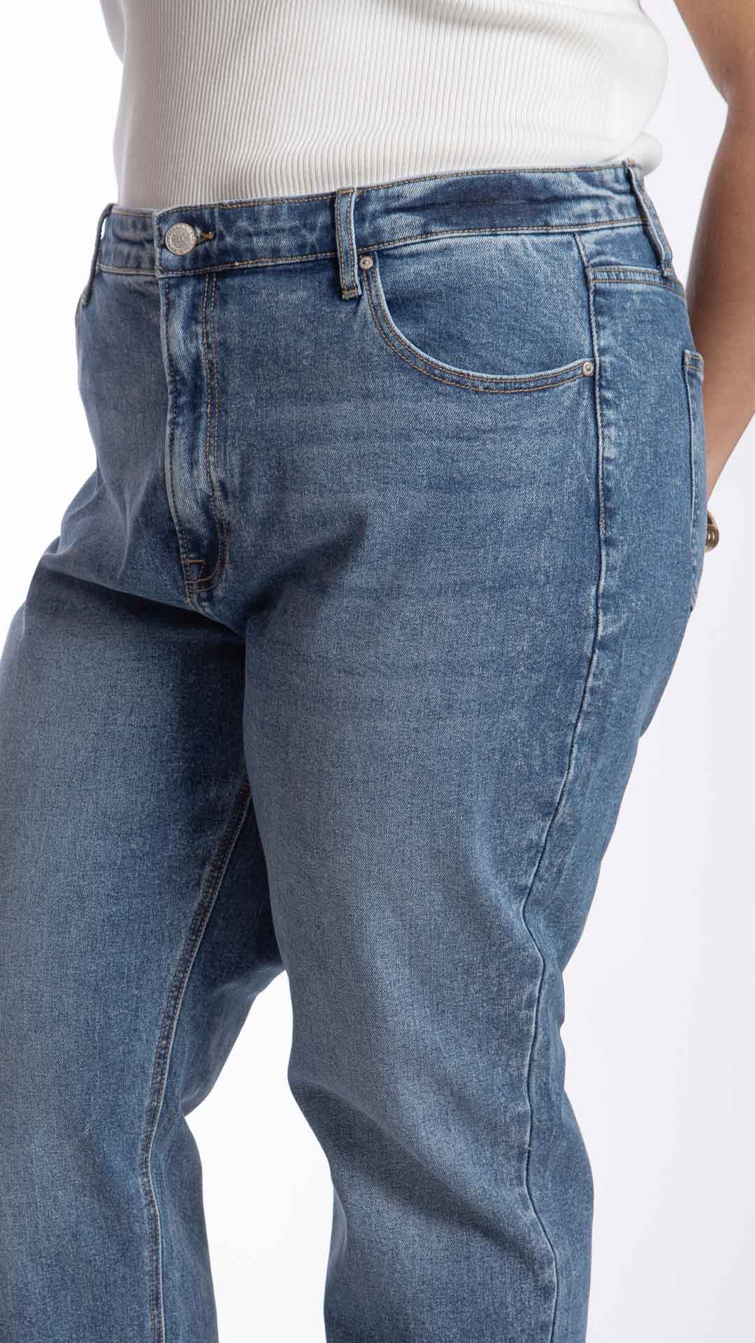 Pantalón Straight Curvy Balam BL7470
