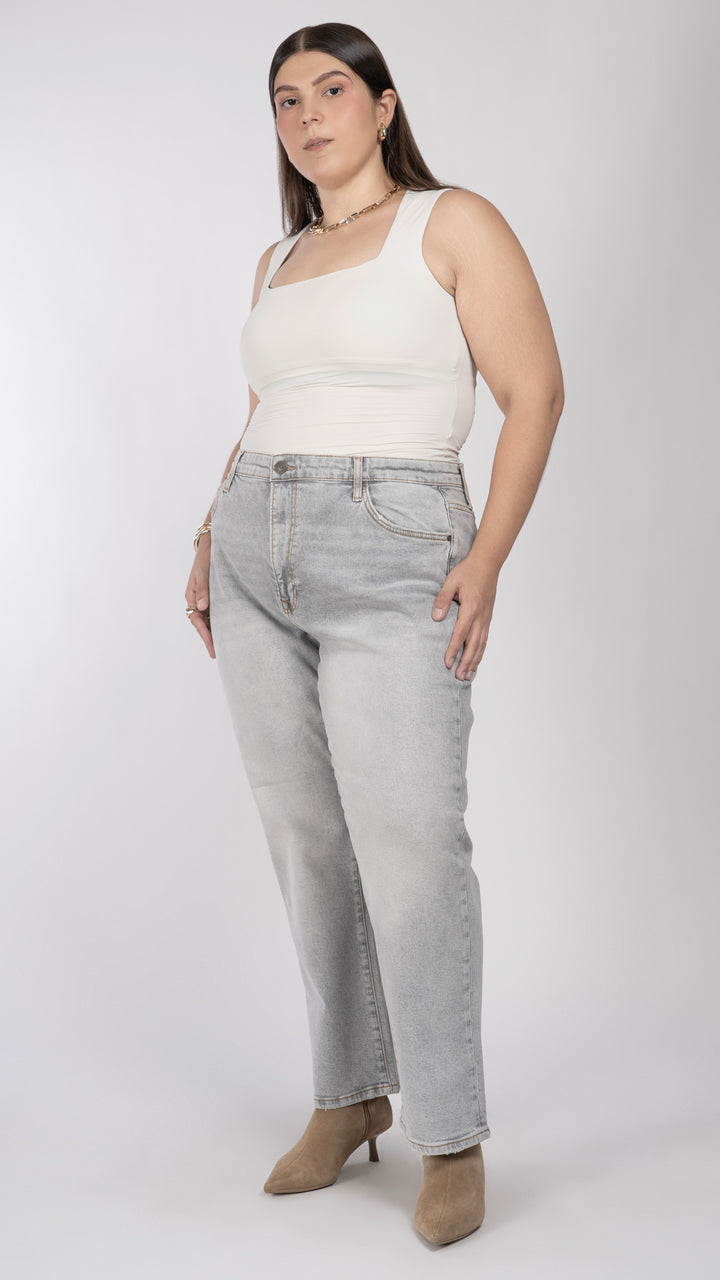 Pantalón Straight Curvy Balam BL7480