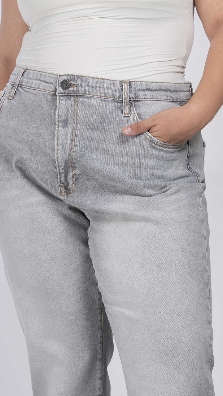 Pantalón Straight Curvy Balam BL7480