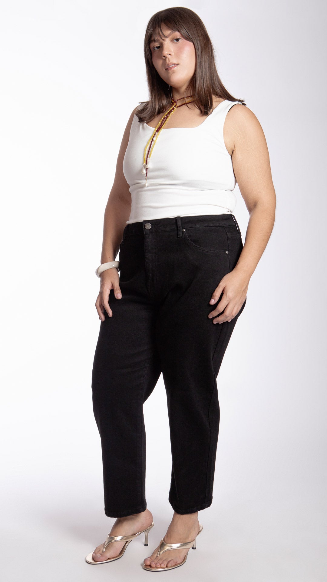 Pantalón Mom Curvy Balam BL7486