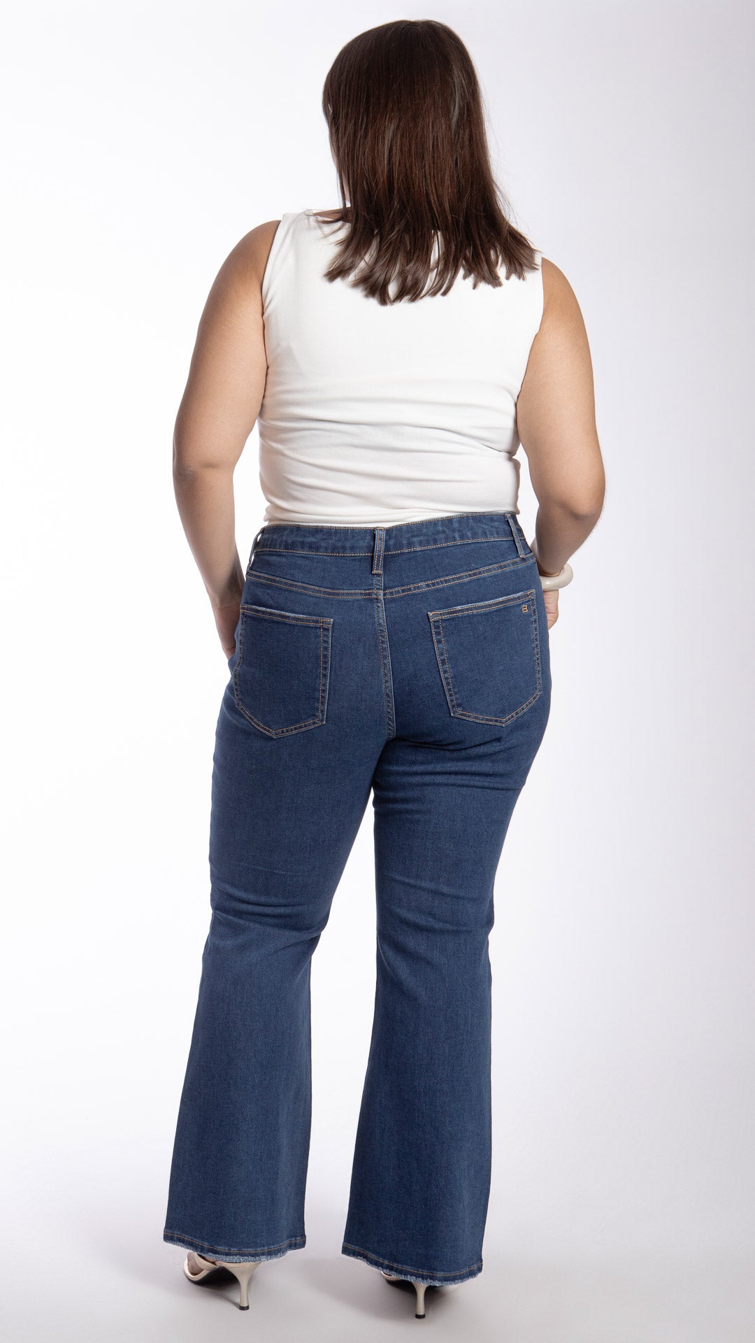 Pantalón Flare Curvy Balam BL7492
