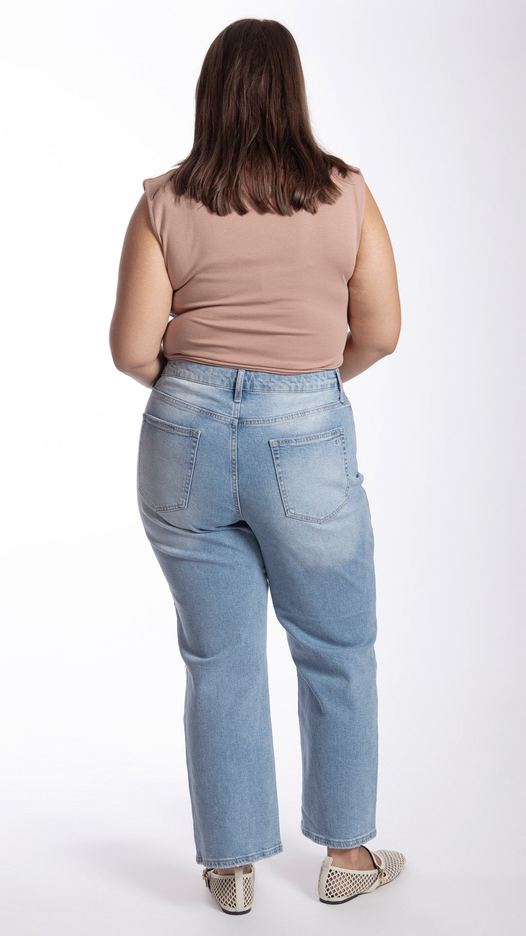 Pantalón Straight Curvy Balam BL7511