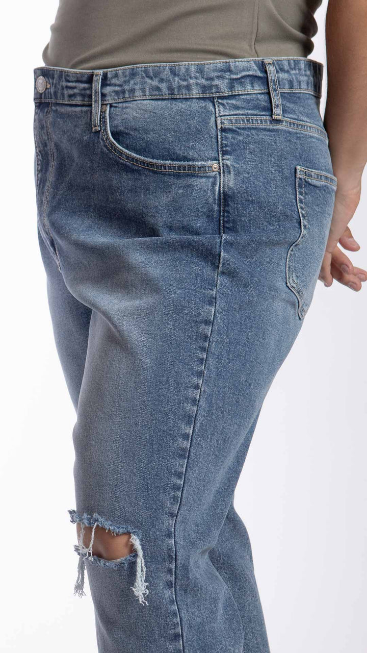 Pantalón Straight Curvy Balam BL7511