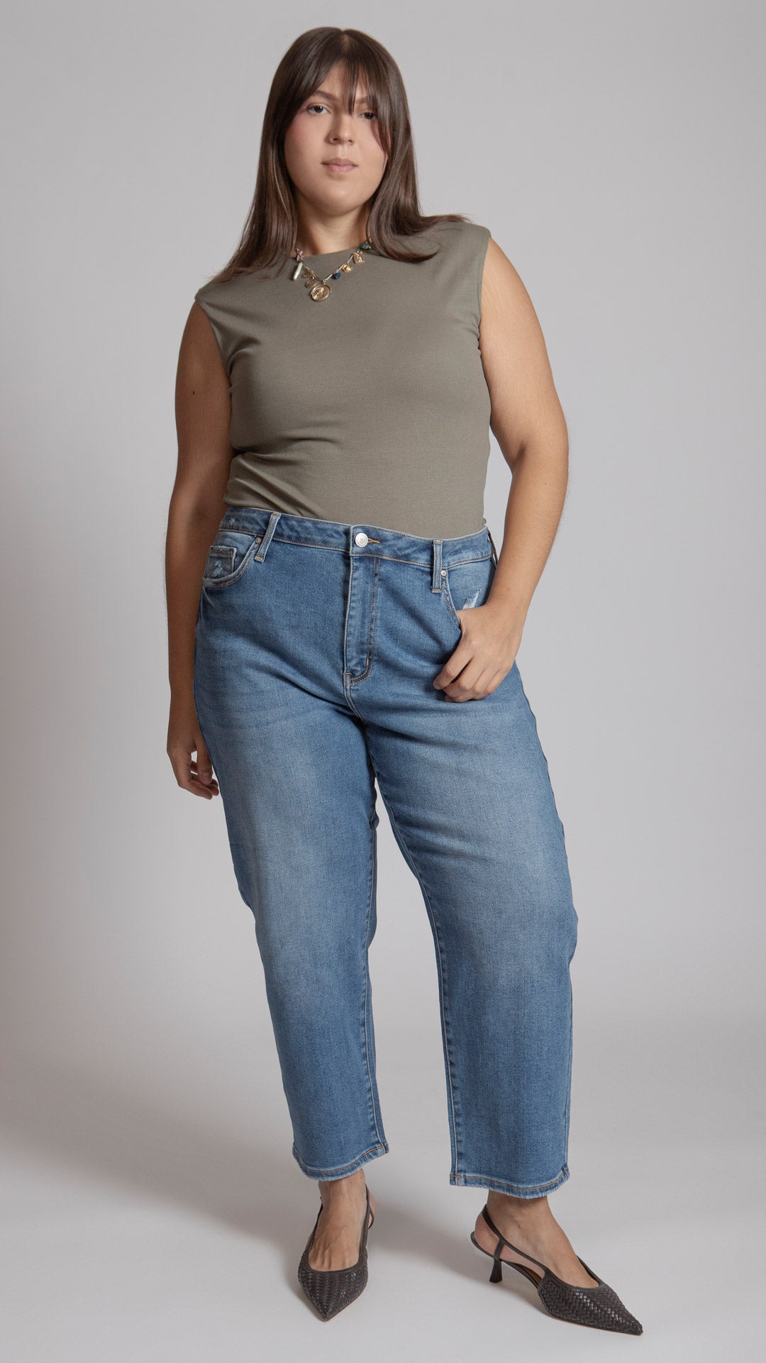 Pantalón Mom Curvy Balam BL7519