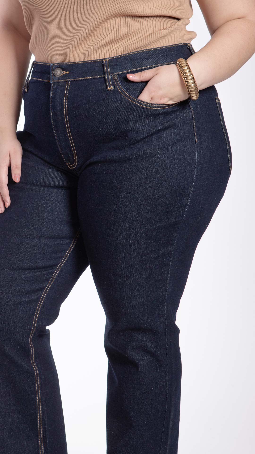 Pantalón Straight Curvy Balam BL7572