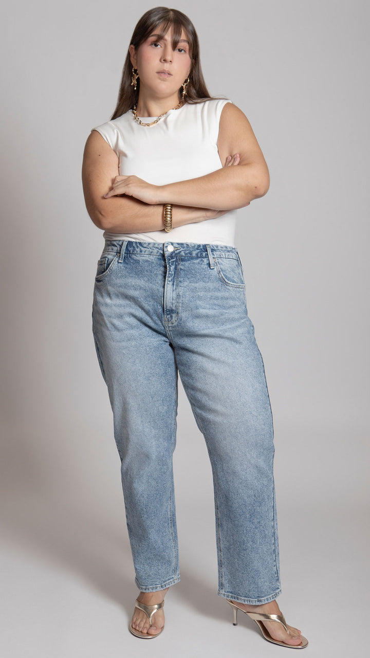 Pantalón Straight Curvy Balam BL7573