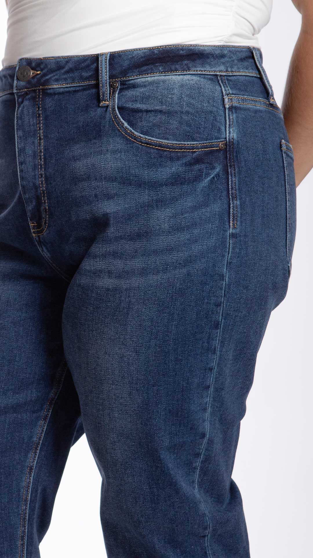Pantalón Mom Curvy Balam BL7589