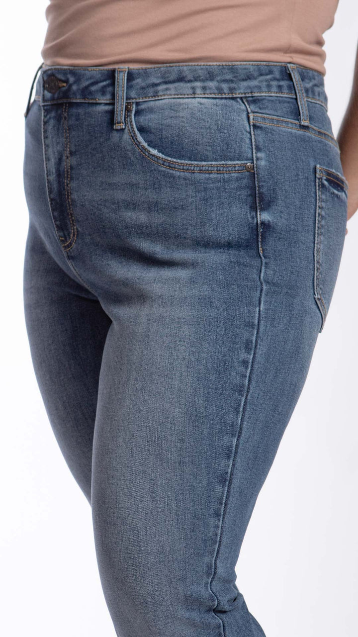 Pantalón Flare Curvy Balam BL7597