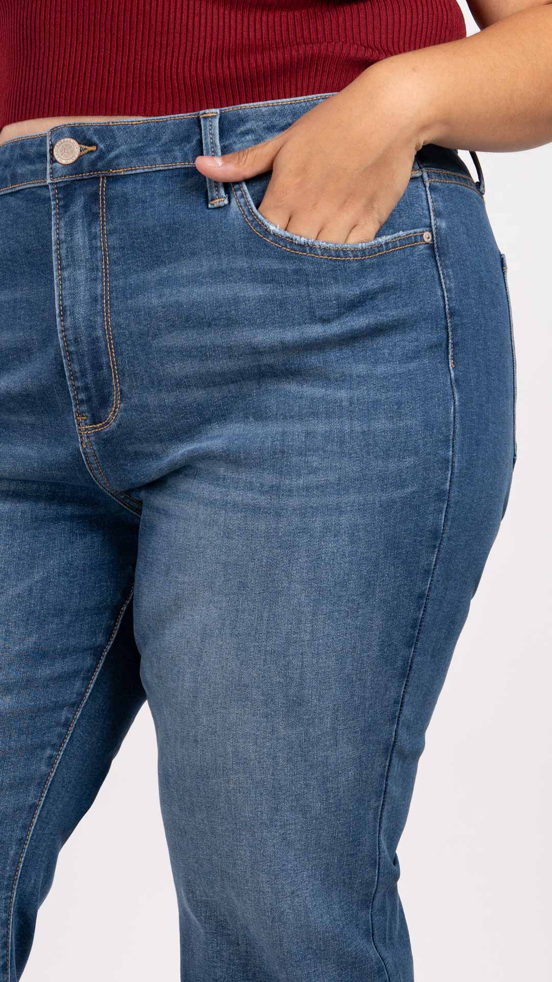 Pantalón Cropped Flare Curvy Balam BL7630