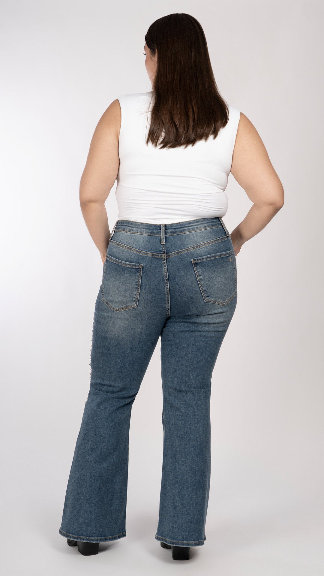 Pantalón Flare Curvy Balam BL7730