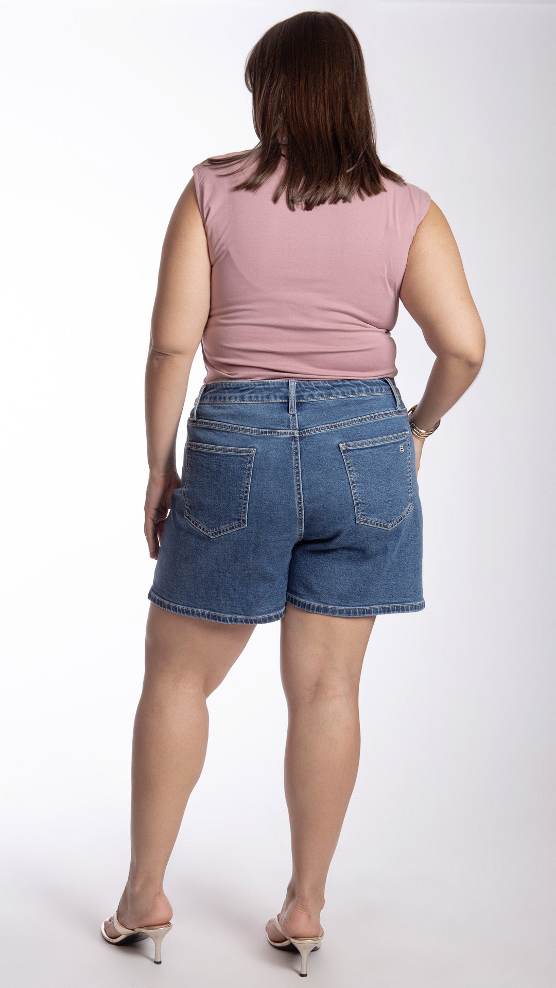 Short Loose Mom Curvy Balam BL7355