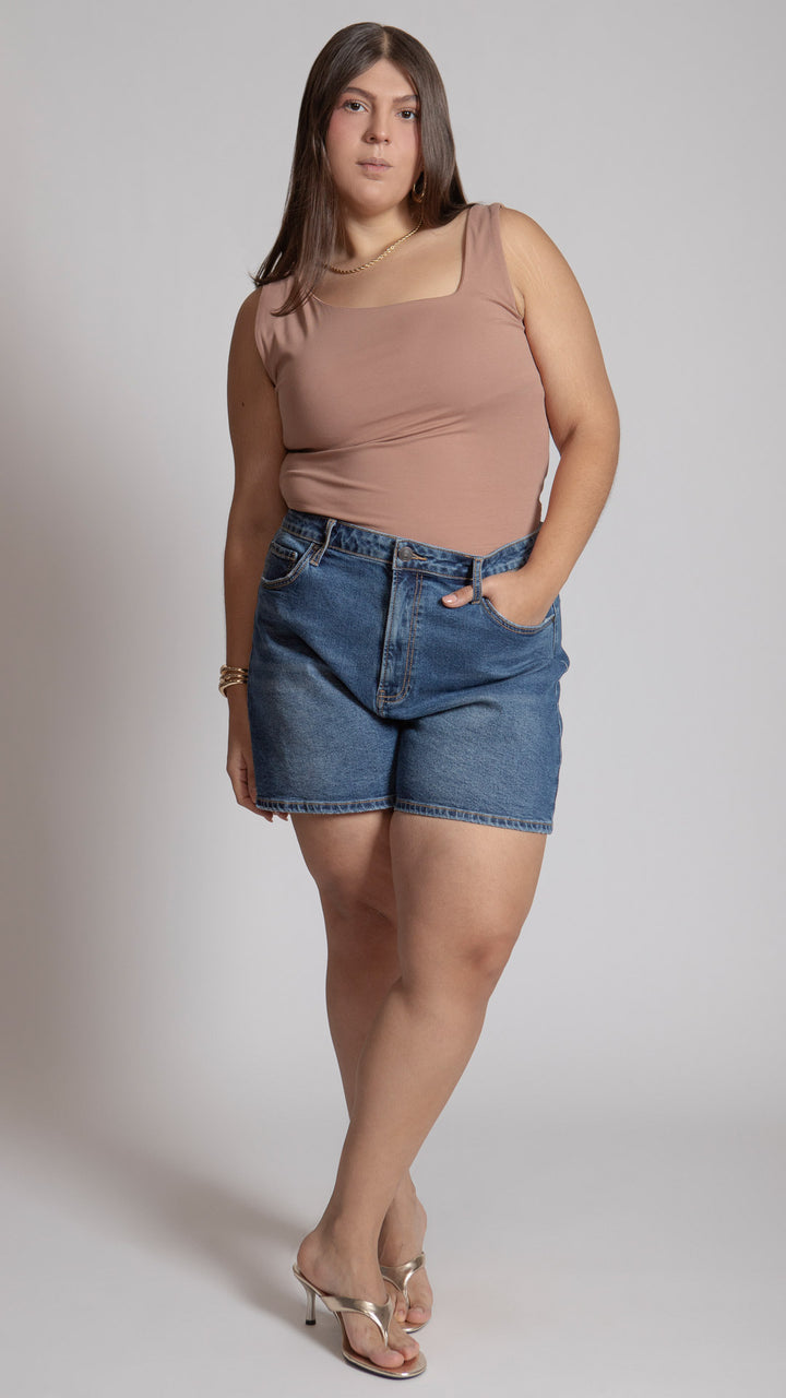 Short Loose Mom Curvy Balam BL7357