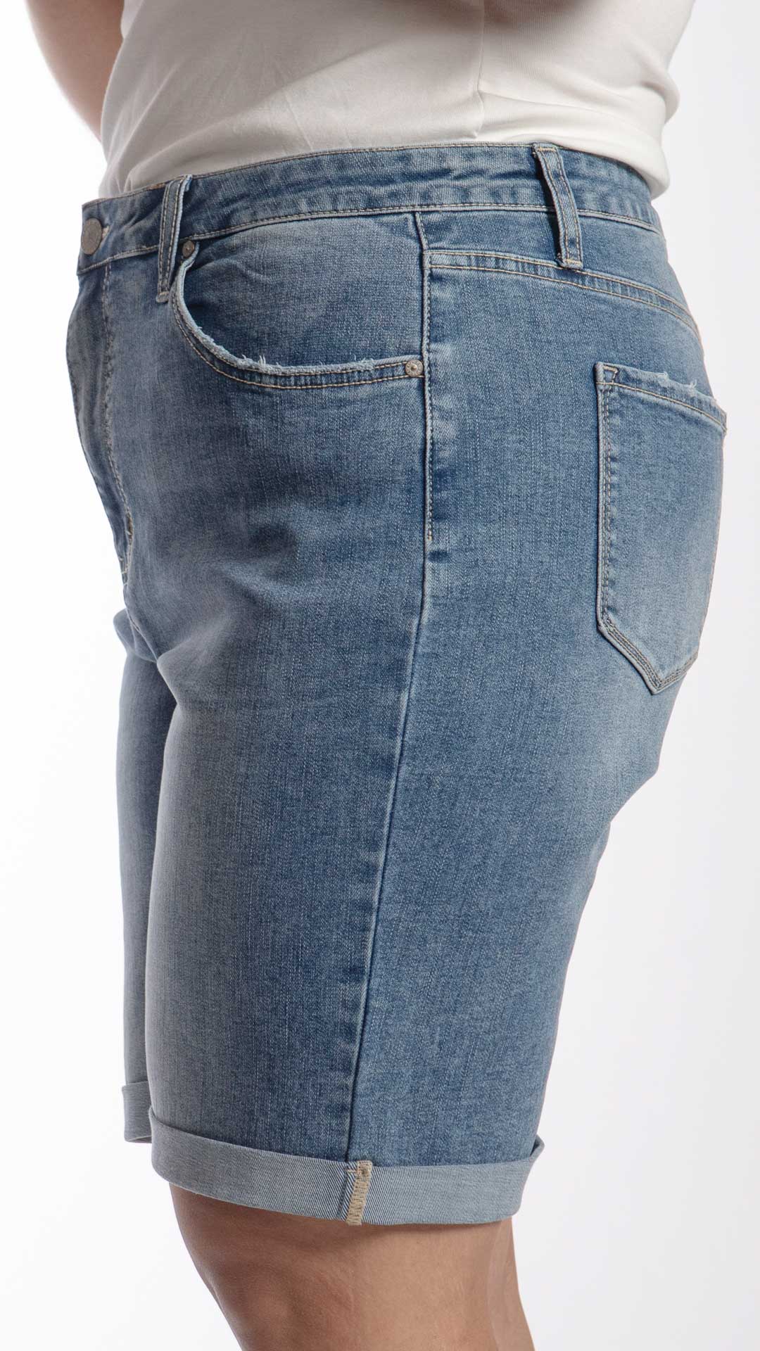 Bermuda Curvy Balam BL7402