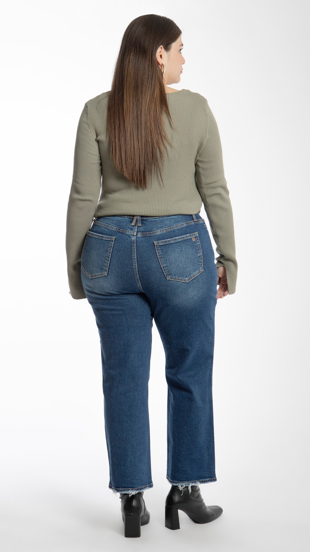 Pantalón Straight Curvy Balam BL6770